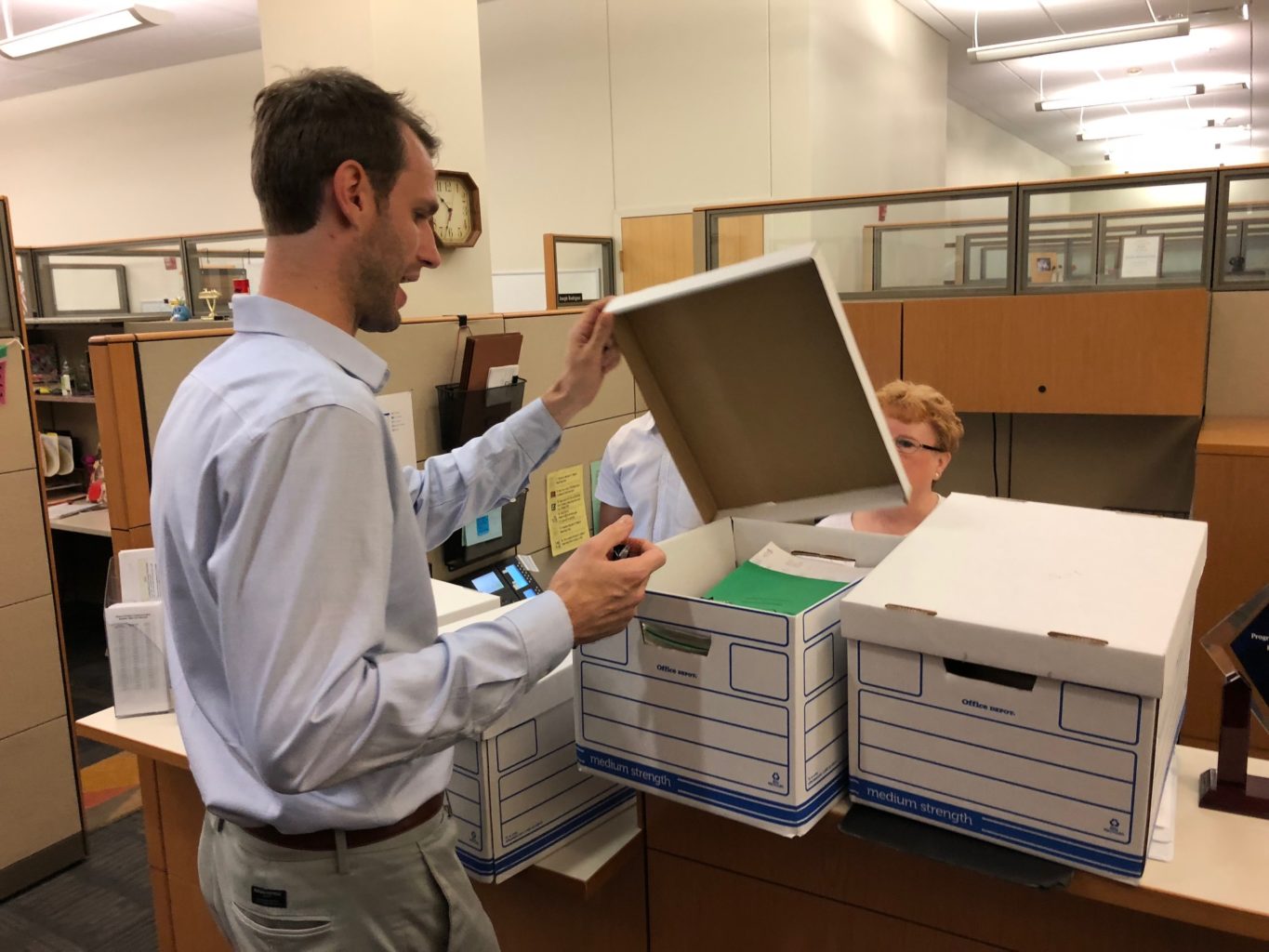 Michael Searle files petitions with City Clerk Jannette Goodall